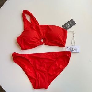 Vince Camuto 2-piece